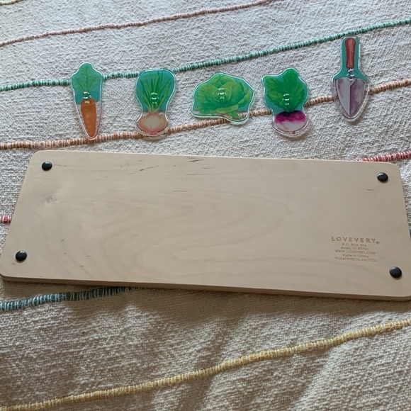 SOLD Lovevery Community Garden Puzzle from the Adventurer Play Kit 16-18 months - Picture 5 of 6